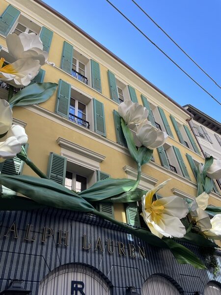 Fashion Quadrilateral Milan
